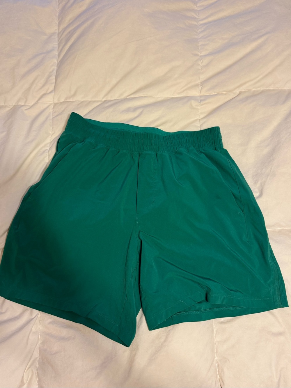Lululemon Men's Pace Breaker Shorts Size L 7inch Inseam In Green Linerless